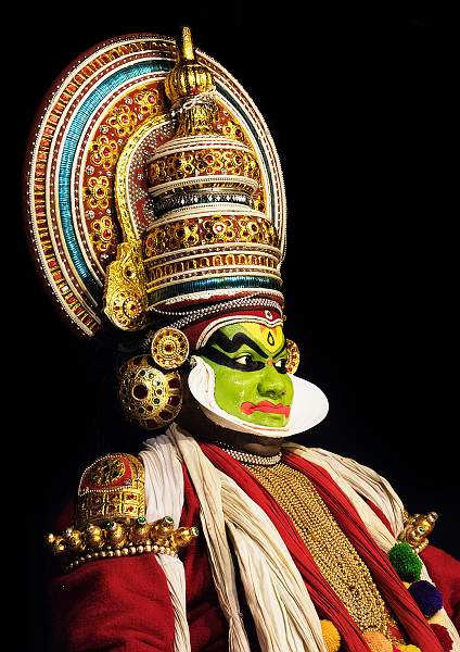 Theatrical Multicolour.jpg - Set